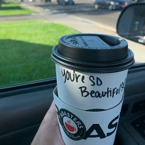 Meet your Posher, Christy